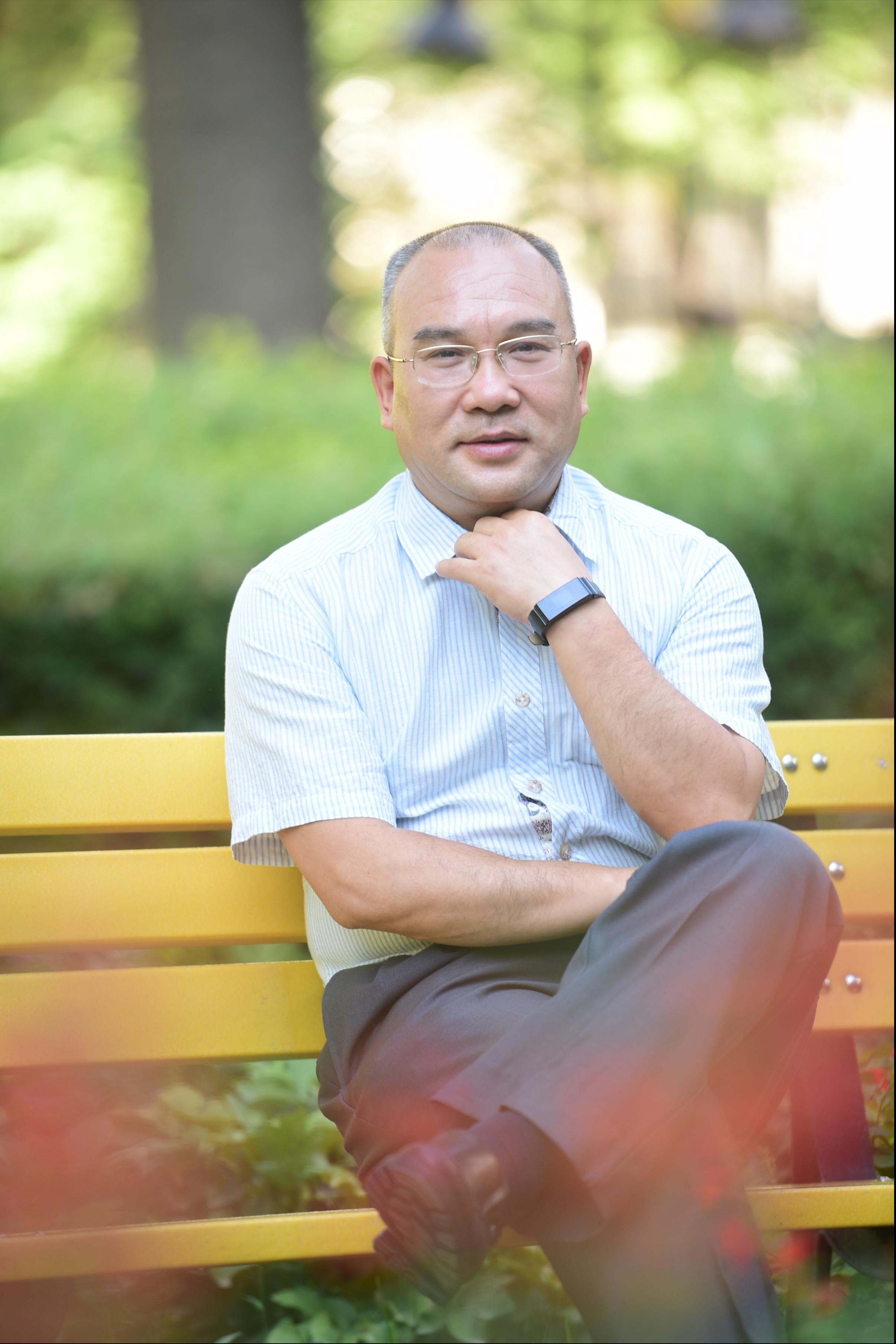 华体会体育（中国）hth·官方网站创新论坛第一千八百零四讲：国家基金申请的一点体会